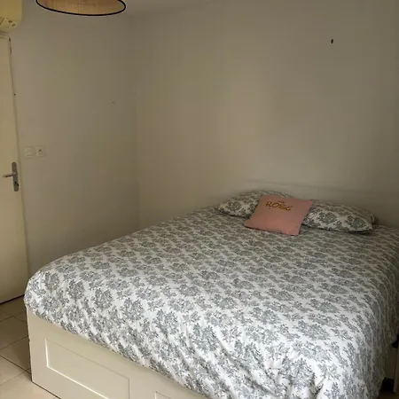 Prázdninový dům Maison Au Calme Avec Clim, Jardin ,piscine Dans La Ciotat